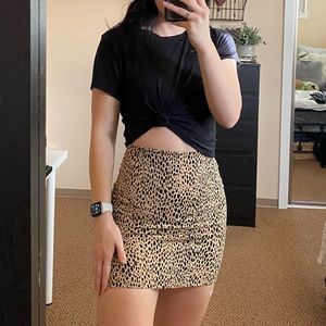 Brandy Melville Phoebe Cheetah Skirt